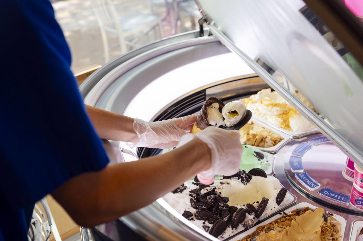 Peterbrooke Chocolatier ice cream being scooped